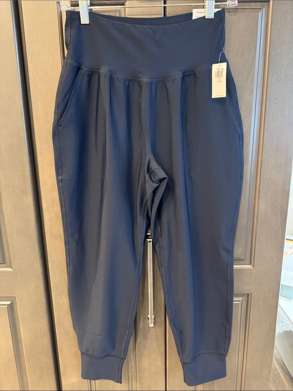 NWT Old Navy High-Waisted PowerSoft 7/8 Joggers, Medium Petite, Navy Blue